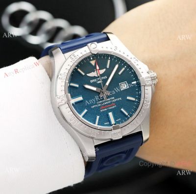 New Breitling Avenger blackbird 44mm Watches SS Blue Dial